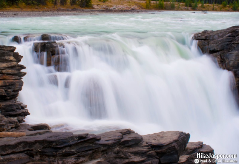 Photo Spots in Jasper National Park - Athabasca Falls