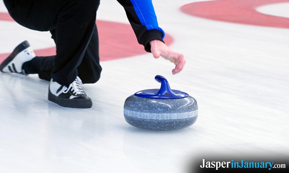 Jasper Curling in January